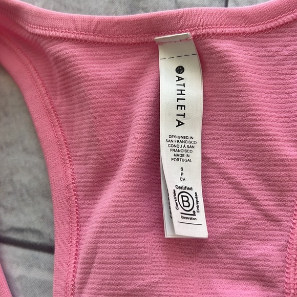 NWOT Athleta pink racer back tank top gym - Picture 8 of 9